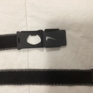 Nike web belt
